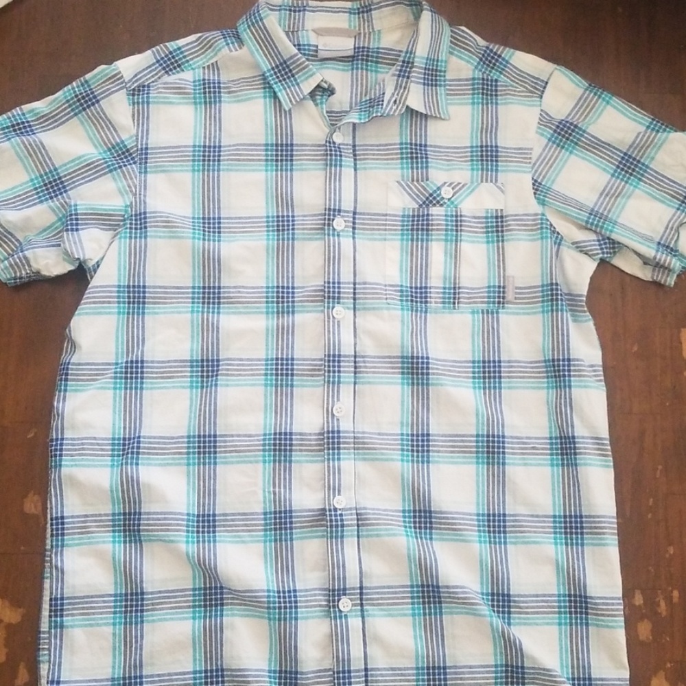 Columbia Button Down Casual Shirt
